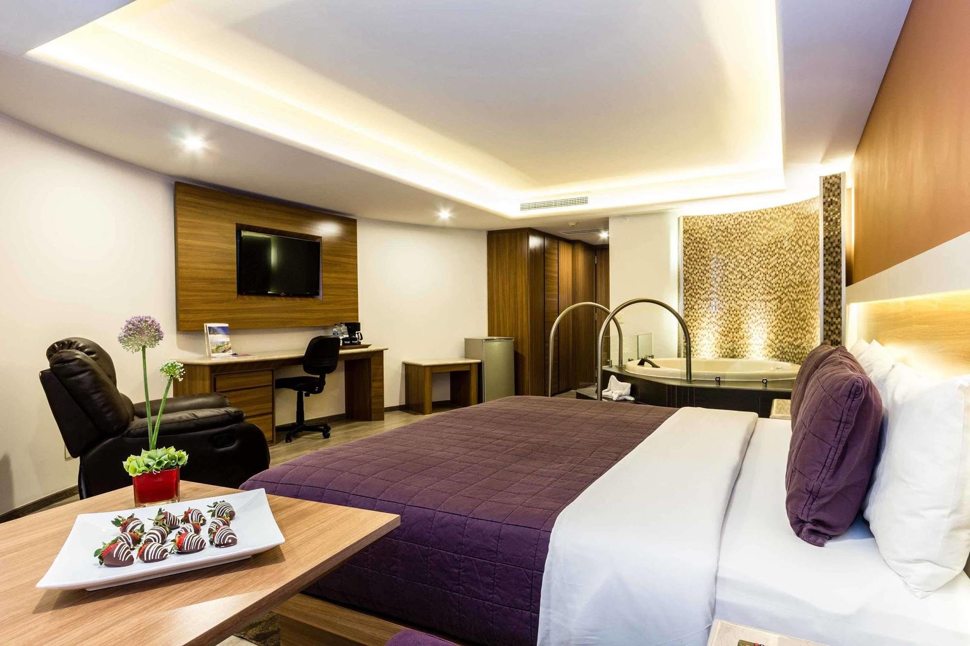 Jf Grand Puebla Hotel Kültér fotó