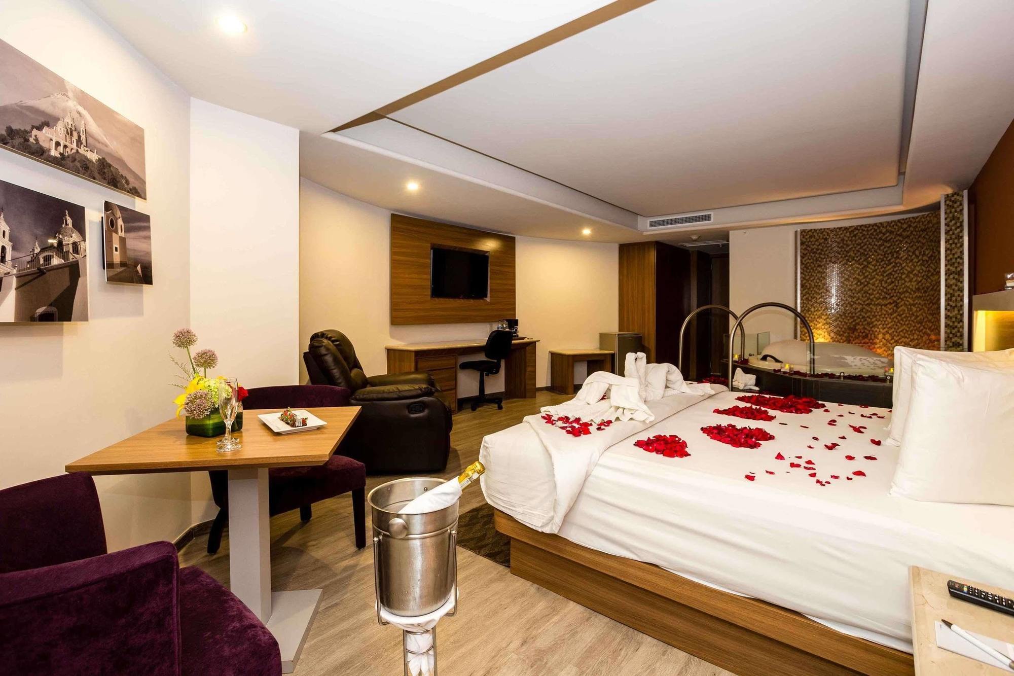 Jf Grand Puebla Hotel Kültér fotó
